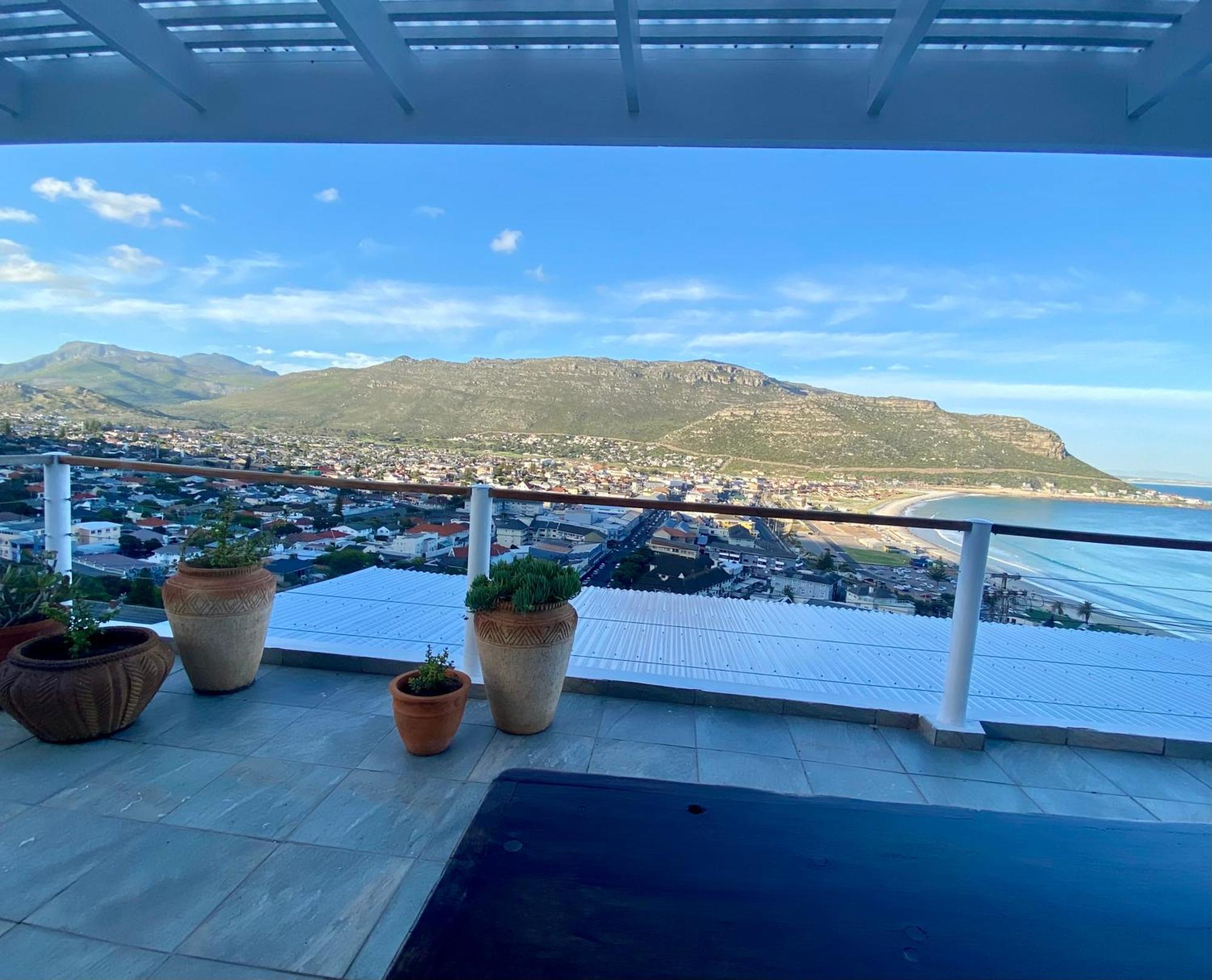 Watching Waves, Heron Chase Fish Hoek Exteriör bild